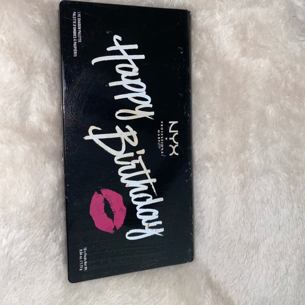NYX birthday pallet